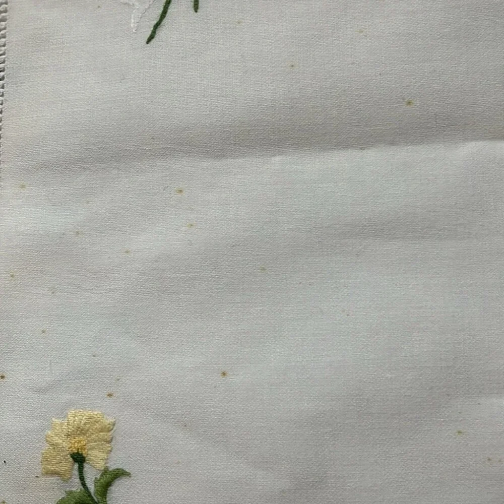 🌼✨ Vintage White Irish Linen Napkins & Placemats Set | Yellow Floral Embroidery